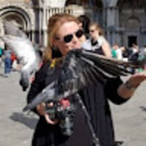 Meet your Posher, Victoria